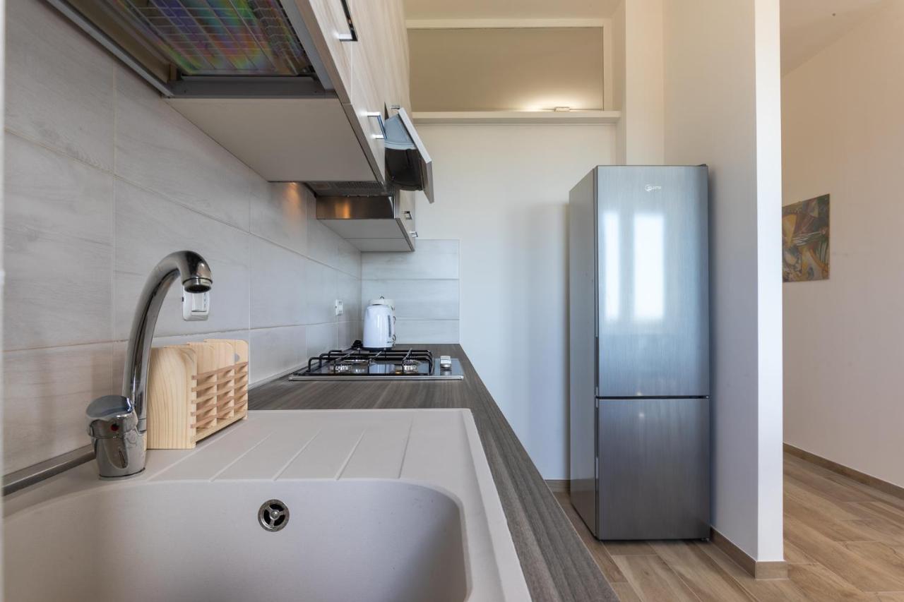 ヴェローナBorgo Milano Penthouse - With Parkingアパートメント エクステリア 写真