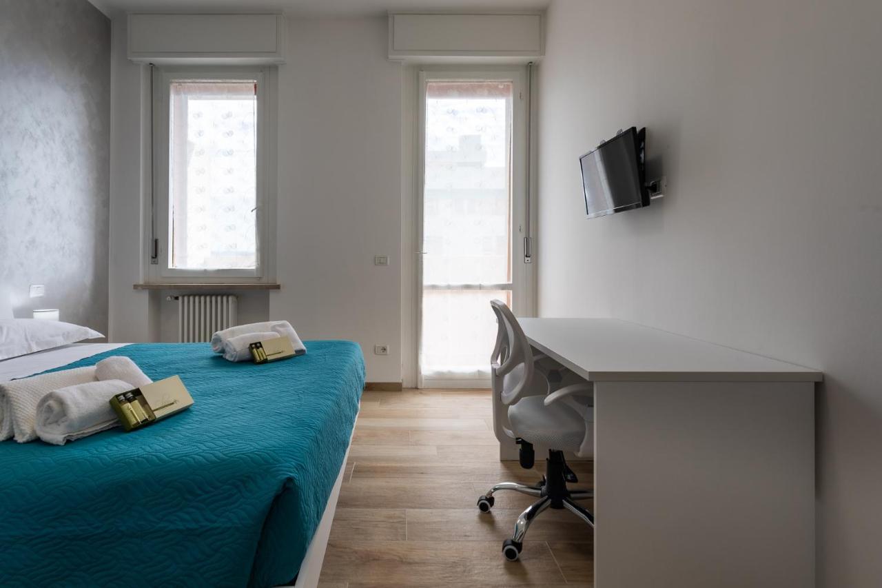 ヴェローナBorgo Milano Penthouse - With Parkingアパートメント エクステリア 写真
